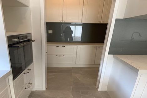 Photo of property in 40 Cooladawson Drive, Flat Bush, Auckland, 2019