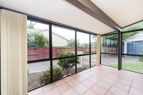 Photo of property in 14 Gladys Place, Kelvin Grove, Palmerston North, 4414