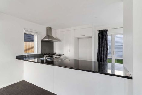 Photo of property in 17 Aviation Street, Takanini, 2112