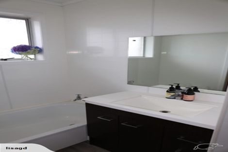 Photo of property in 8a Tybalt Street, Stratford, 4332