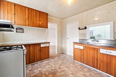 Photo of property in 68 Derwent Street, Island Bay, Wellington, 6023