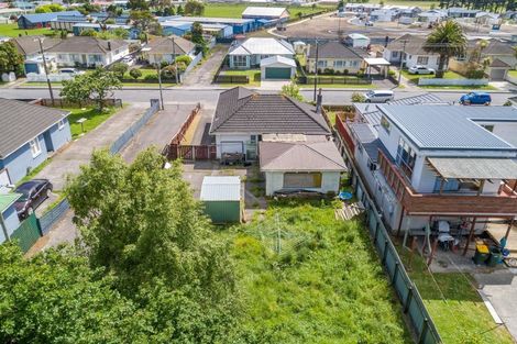 Photo of property in 20 Hinau Grove, Wainuiomata, Lower Hutt, 5014