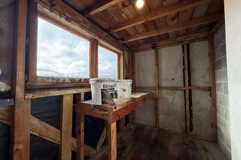 Photo of property in 7 Wainhouse Street, Stokes Valley, Lower Hutt, 5019