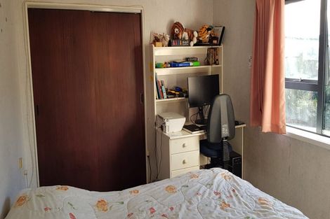 Photo of property in 8 Farnham Place, Bell Block, New Plymouth, 4312