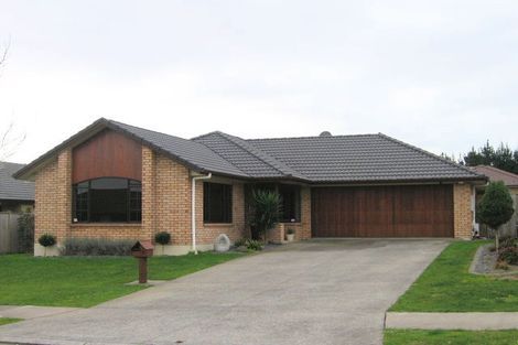 Photo of property in 6 Gilford Place, East Tamaki Heights, Auckland, 2016
