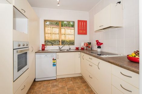 Photo of property in 1/14 Hollyhock Place, Browns Bay, Auckland, 0630