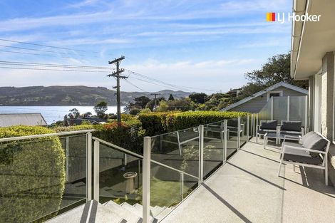 Photo of property in 10a Wharfdale Street, Macandrew Bay, Dunedin, 9014