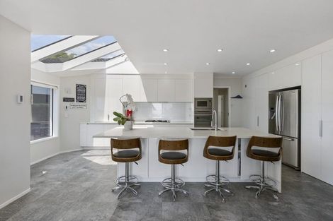 Photo of property in 2 Gillard Place, Eastern Beach, Auckland, 2012
