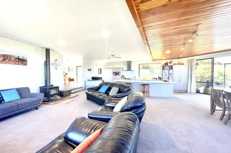 Photo of property in 25 Queen Street, Brighton, Dunedin, 9035