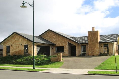 Photo of property in 52 Saint James Drive, Huntington, Hamilton, 3210