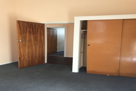 Photo of property in 186 Tasman Street, Mount Cook, Wellington, 6021