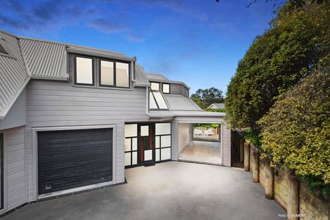 Photo of property in 75b Cashmere Avenue, Khandallah, Wellington, 6035