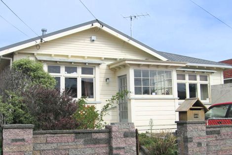 Photo of property in 36 Puru Crescent, Lyall Bay, Wellington, 6022
