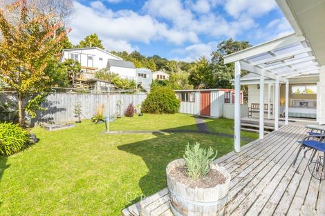Photo of property in 17 Beryl Grove, Birchville, Upper Hutt, 5018