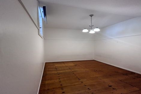 Photo of property in 39 Thompson Street, Mount Cook, Wellington, 6011