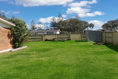 Photo of property in 2 Te Kamo Street, Ruakaka, 0116