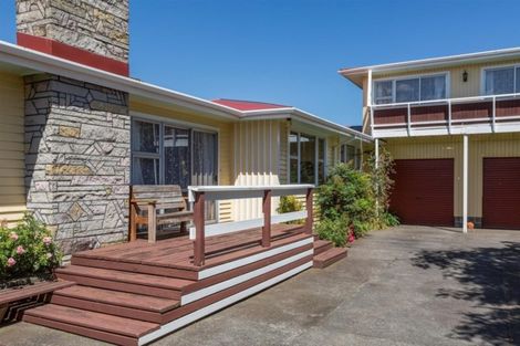 Photo of property in 167 South Road, Hawera, 4610