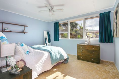 Photo of property in 15 Bishopgate Street, Birkdale, Auckland, 0626