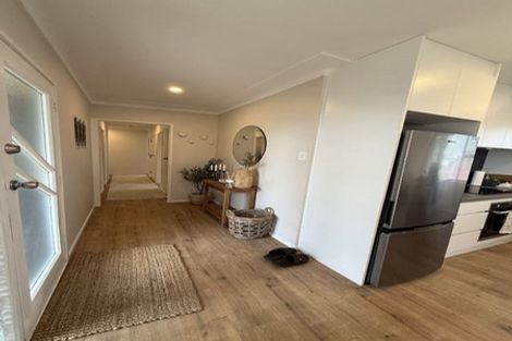 Photo of property in 4/104 Coronation Road, Papatoetoe, Auckland, 2025