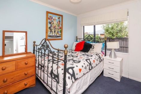 Photo of property in 9 Rochester Place, Nawton, Hamilton, 3200