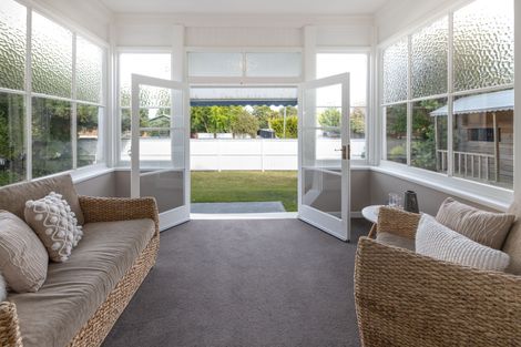 Photo of property in 96 Kerrs Road, Avonside, Christchurch, 8061