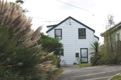 Photo of property in 1/228 Beach Haven Road, Beach Haven, Auckland, 0626