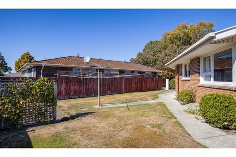 Photo of property in 3 Ostend Place, Avonhead, Christchurch, 8042