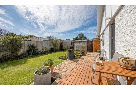 Photo of property in 97 Hay Street, Bromley, Christchurch, 8062