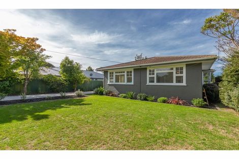 Photo of property in 7 Clouston Street, Saint Martins, Christchurch, 8022