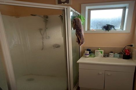 Photo of property in 241 Great North Road, Henderson, Auckland, 0612