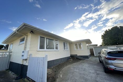 Photo of property in 62 Megan Avenue, Pakuranga Heights, Auckland, 2010