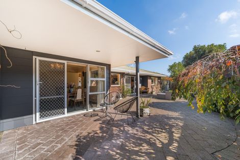 Photo of property in 54 Pencarrow Street, Highbury, Palmerston North, 4412