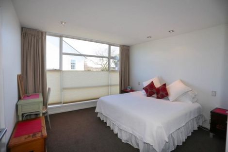 Photo of property in 10 Holly Road, St Albans, Christchurch, 8014