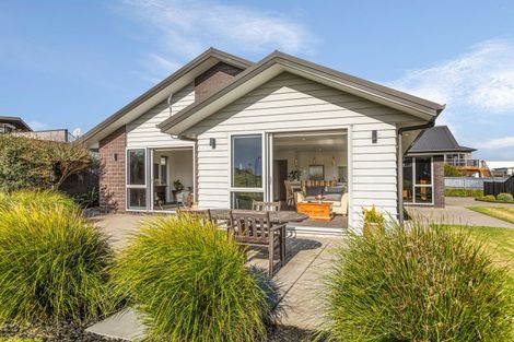 Photo of property in 15b Goble Road, Clarks Beach, Pukekohe, 2679