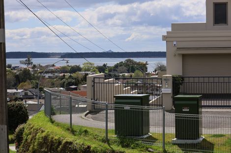 Photo of property in 441 Otumoetai Road, Otumoetai, Tauranga, 3110