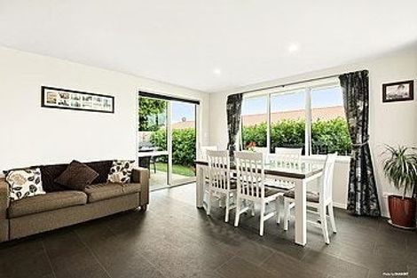 Photo of property in 17 Modello Lane, Waiuku, 2123