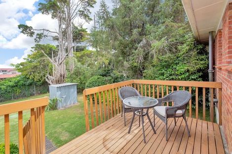 Photo of property in 8 Westward Ho, Glen Eden, Auckland, 0602