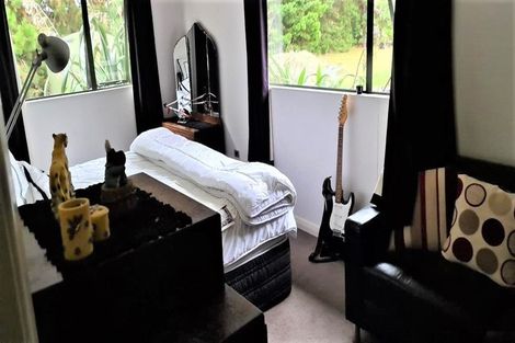 Photo of property in 131 Arapaepae Road South, Levin, 5571