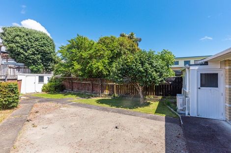 Photo of property in 86 Gray Avenue, Paraparaumu Beach, Paraparaumu, 5032