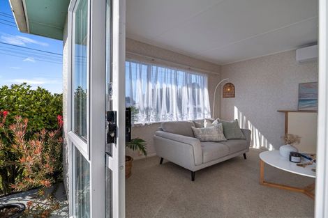 Photo of property in 201 Cornfoot Street, Castlecliff, Whanganui, 4501