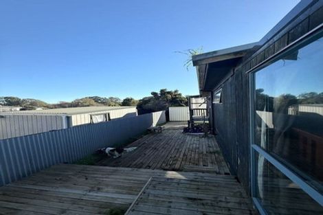 Photo of property in 99 Kitchener Road, Waiuku, 2123