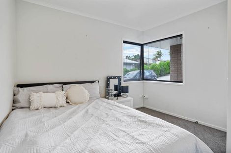 Photo of property in 16 Moira Drive, Tuakau, 2121