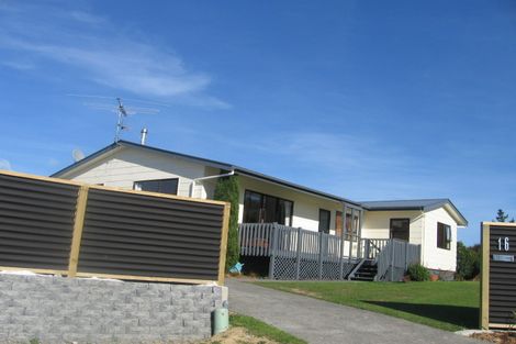 Photo of property in 16 The Yardarm, Whitby, Porirua, 5024