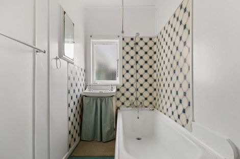 Photo of property in 56 No 3 Road, Te Puke, 3183