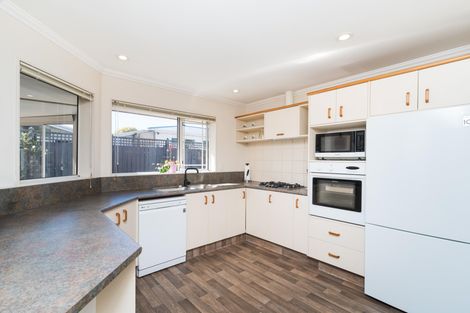 Photo of property in 358 College Street, West End, Palmerston North, 4410