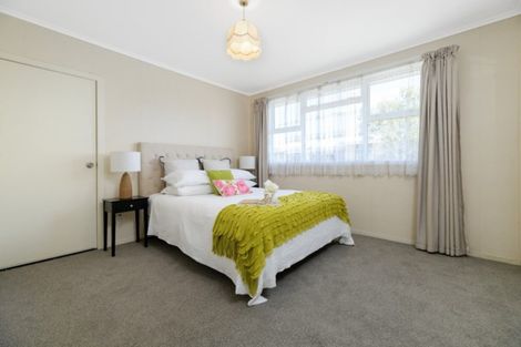 Photo of property in 1/92 Ngatai Road, Otumoetai, Tauranga, 3110