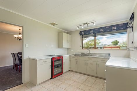 Photo of property in 8 Chippendale Crescent, Highbury, Palmerston North, 4412