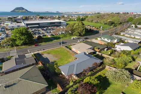 Photo of property in 42 Vale Street, Otumoetai, Tauranga, 3110