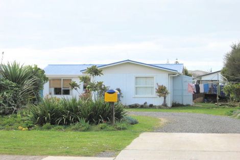 Photo of property in 3 Meadow Drive, Whitianga, 3510