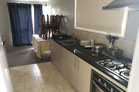 Photo of property in 43 Catkin Crescent, Papatoetoe, Auckland, 2025